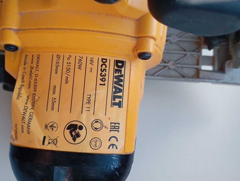 Dewalt Ръчен циркуляр D-65509