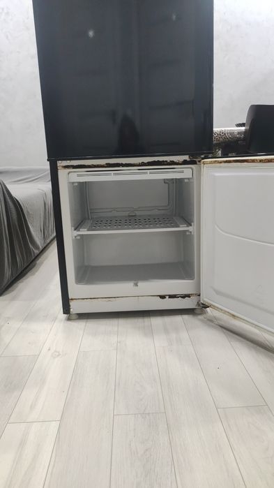 Продается холодильник