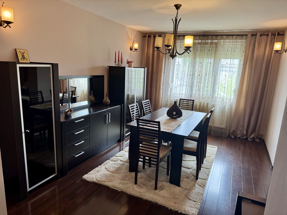 Apartament cu 4 camere, Complet Mobilat Si Utilat