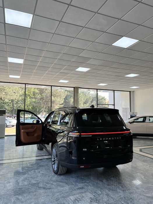 LeapMotor C16 Restyling 2026 Full 3 position