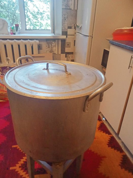 Продам бачок 50 литр