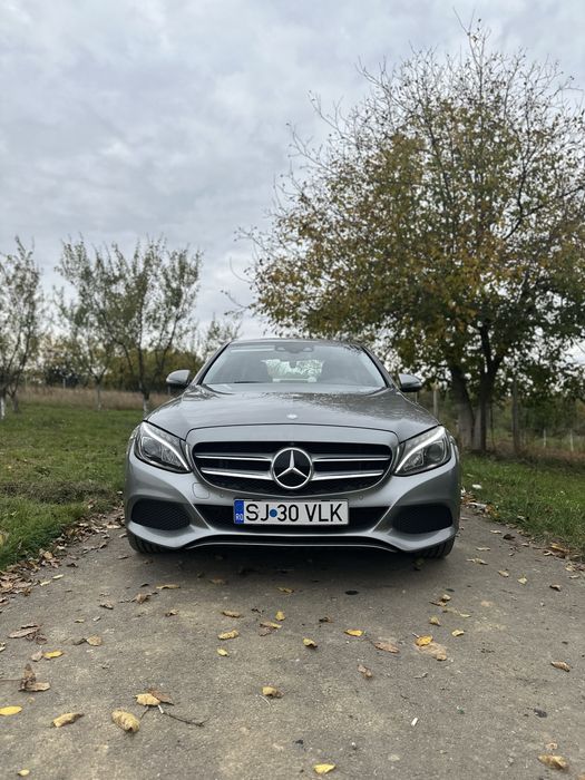 Mercedes Benz C220