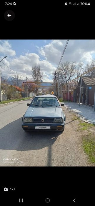Автомобиль Фольксваген