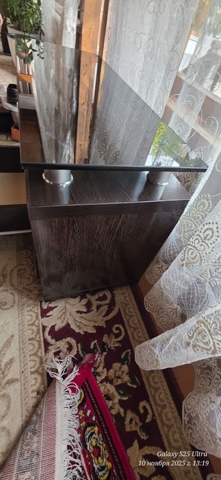 Телевизор падставка сотилади