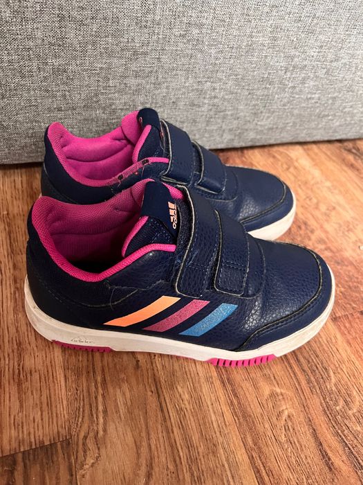 Маратонки Adidas момиче