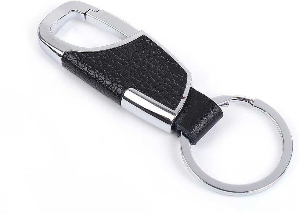 Breloc elegant din piele ecologica si metal cu carabina negru-argintiu