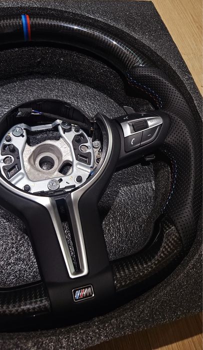 Volan BMW M Carbon