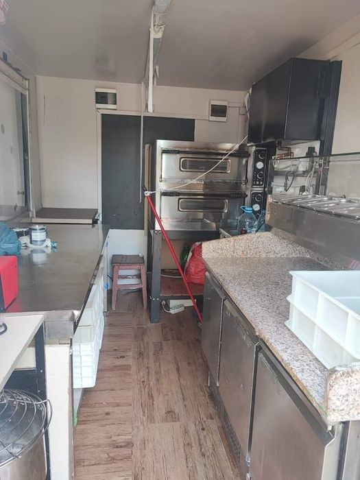 Vand/Inchiriez Rulota Food Truck Street Food !