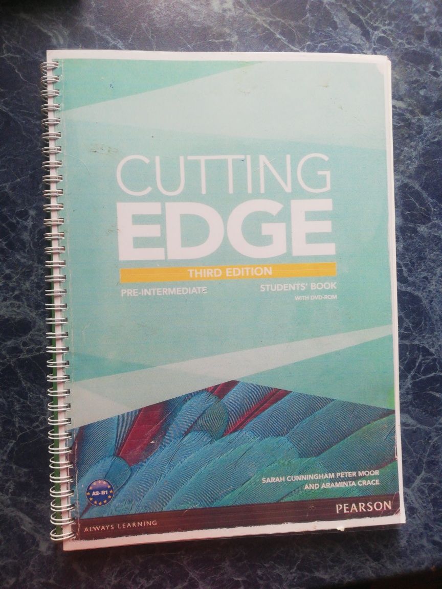 Учебник для освоения английского языка. Cutting Edge Third Edition. Pr