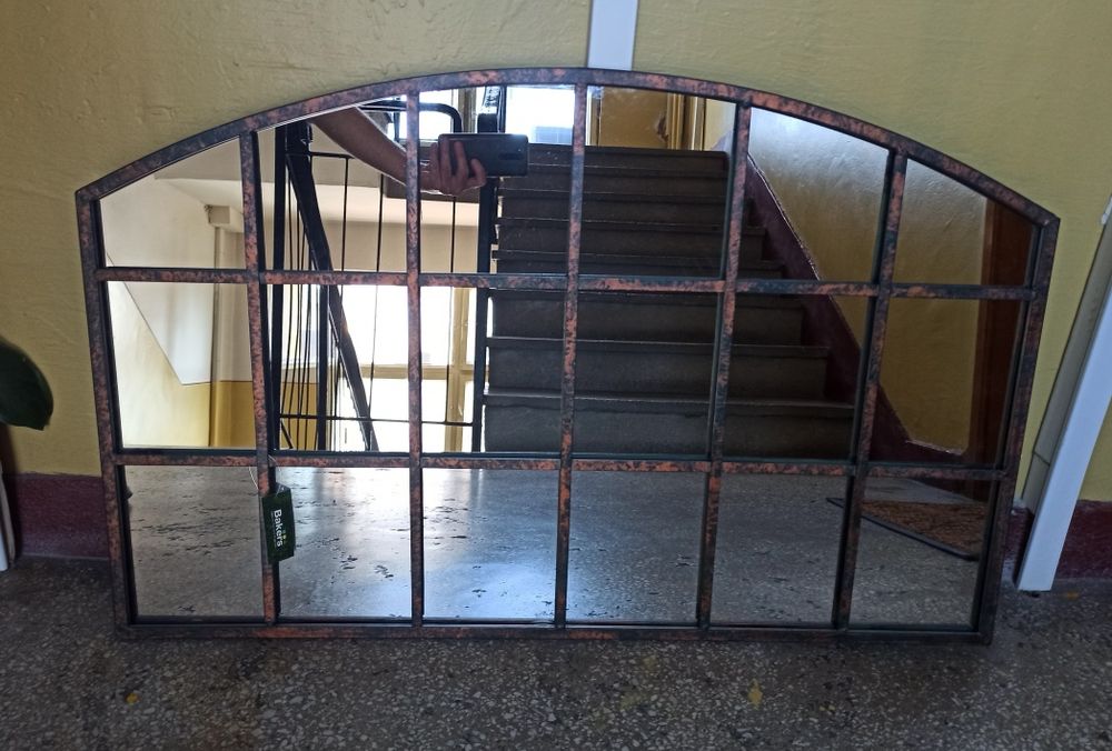 Oglinda de gradina mare, rustica, curba, din metal, 90 x 56 cm. (NOUĂ)