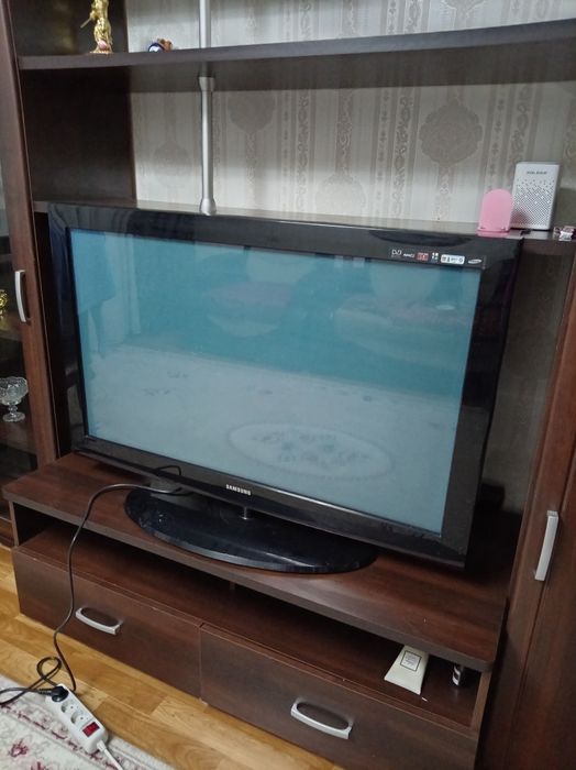 Продам телевизор Samsung