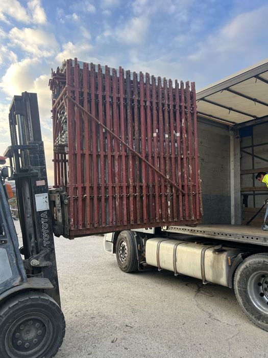 Vand schela metalica