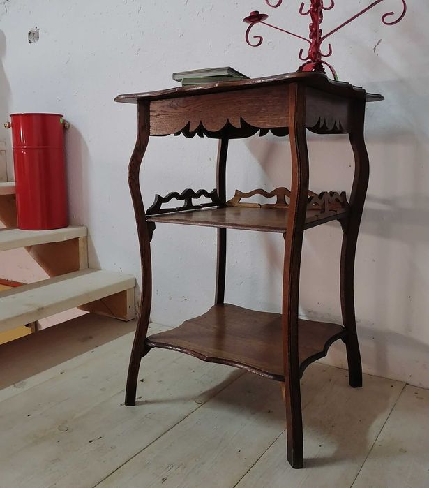 REDUCERE - Masuta/Etajera veche din lemn masiv de stejar /Piedestal