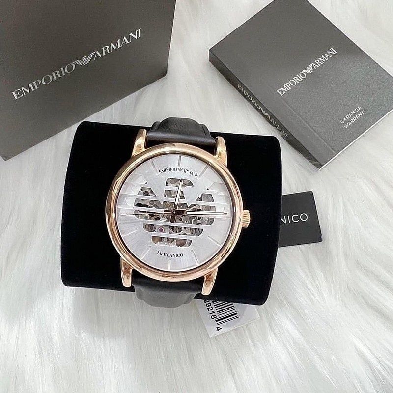 Чисто нов часовник Emporio Armani meccanico