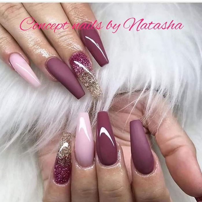 Tehnician nails semipermanent