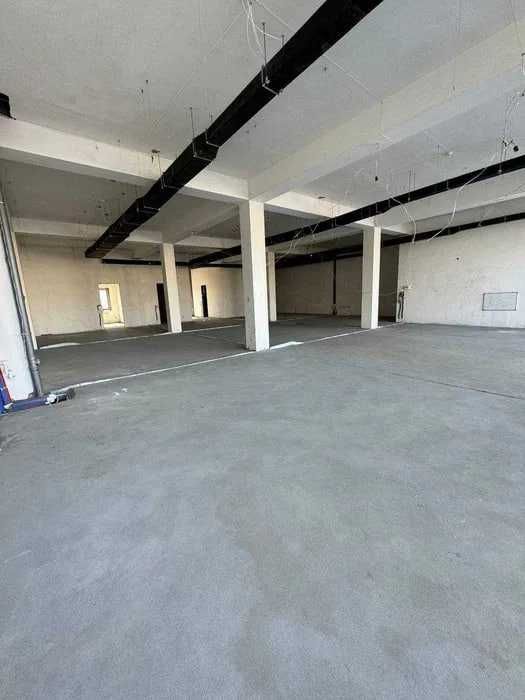 Продаётся 4 этажны Здание 1350 м² Алмазар 1 Линия  Ор. Голиб  Кладбище