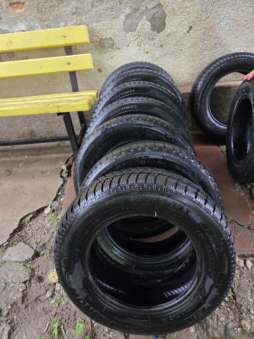 Cauciucuri diferite mărimi