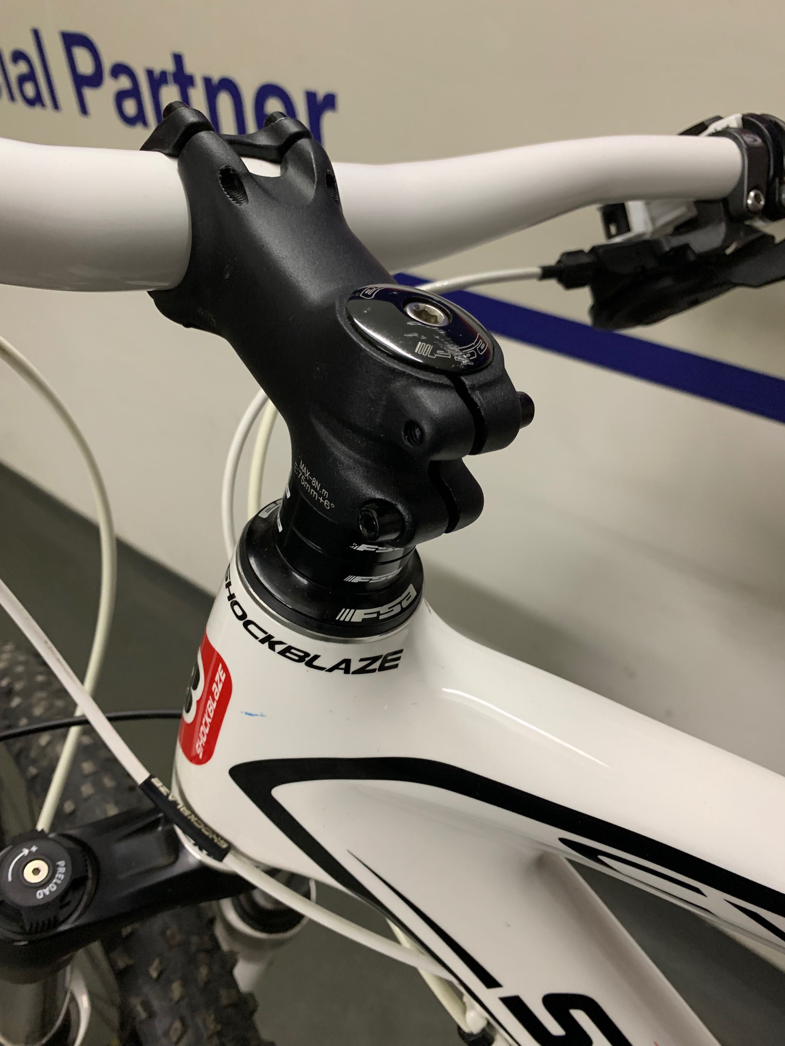 Shockblaze Carbon Evo Race