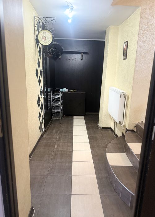 P.F Inchiriez apartament 3 camere Nicolina- Rondul Vechi