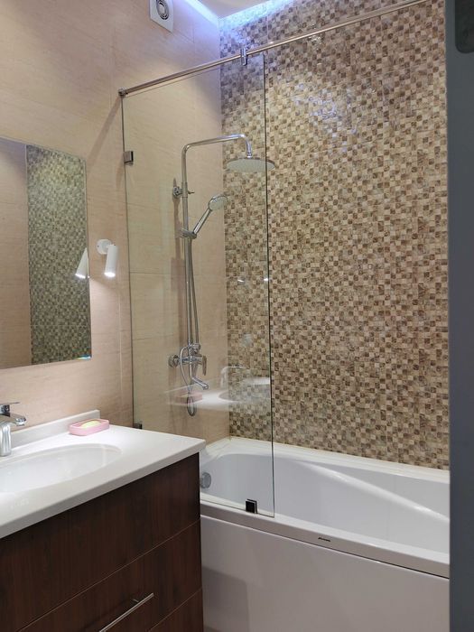 Продаётся 2комнатная квартира 63м2 в Алмазар Бизнес сити. Собственник