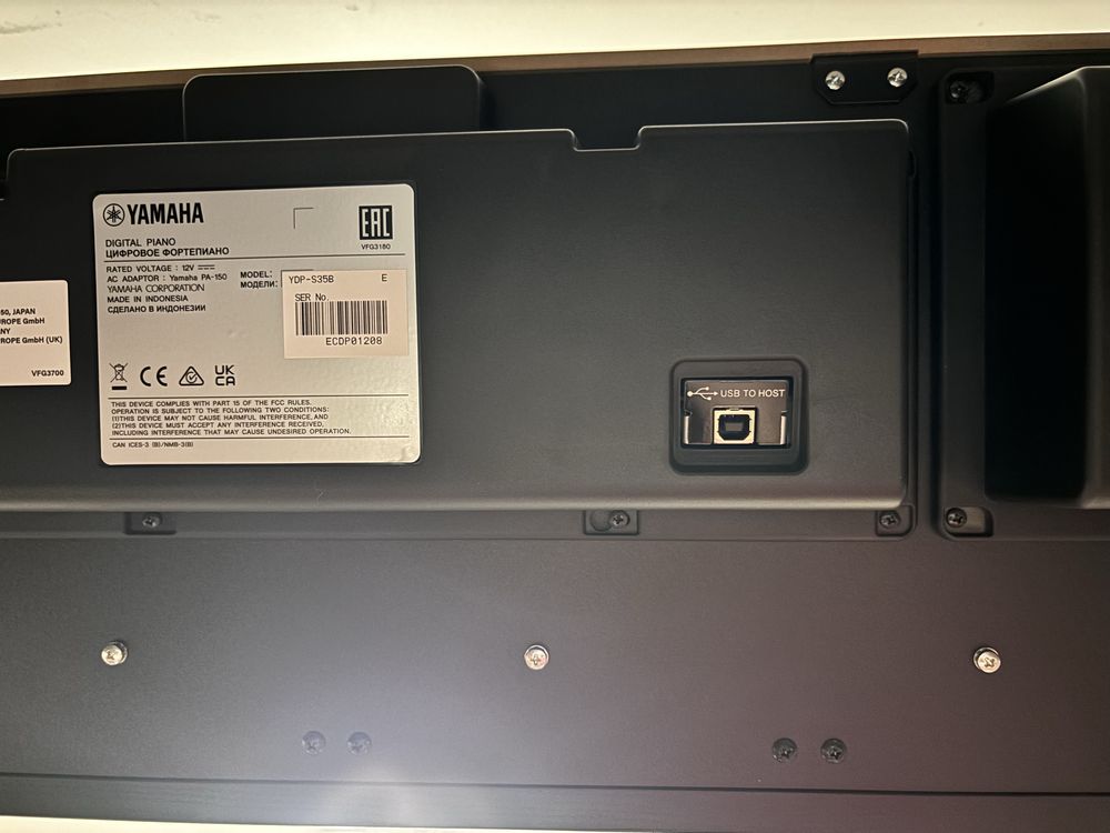 Yamaha YDP S35 B Дигитално пиано