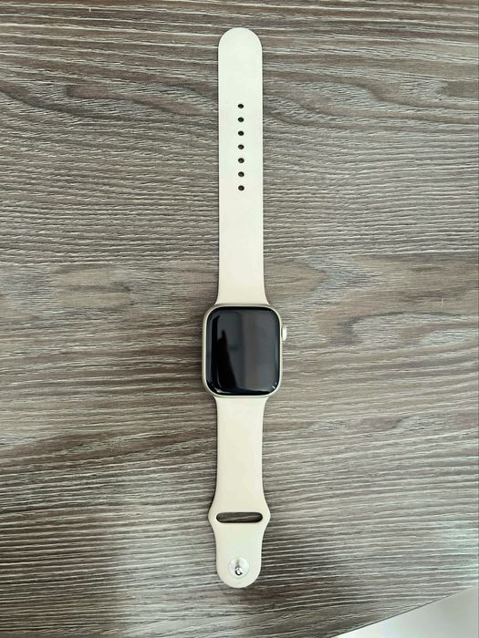 Продам смарт-часы Apple watch 8