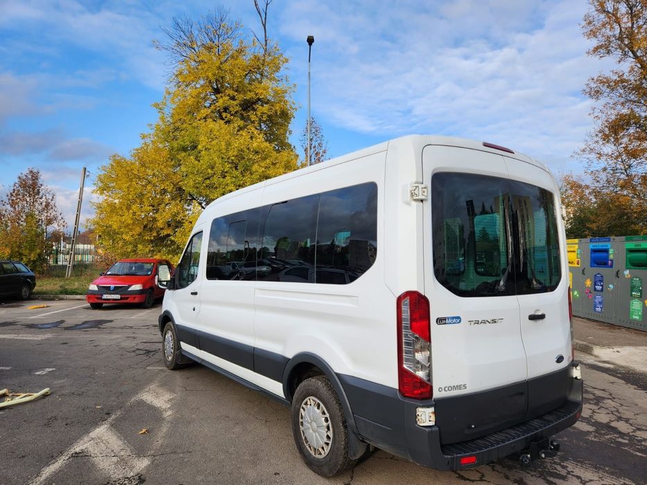 Ford Transit 8+1