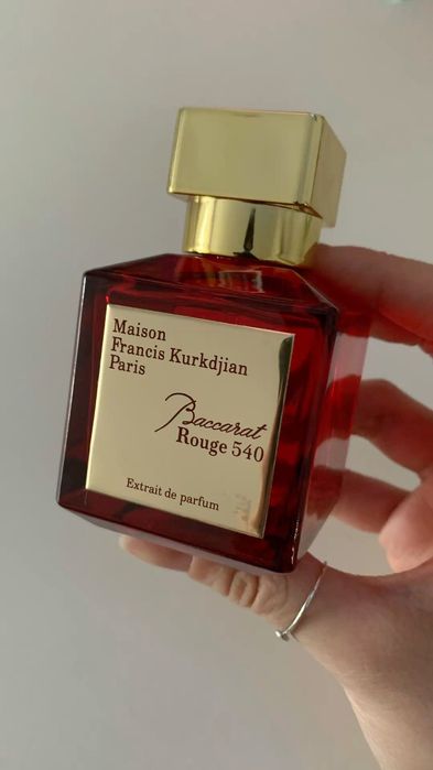 Парфюм - Baccarat Rouge 540