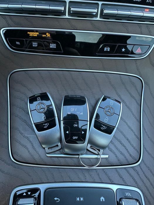 Mercedes-Benz E Mercedes-Benz 9G Tronic Exclusive