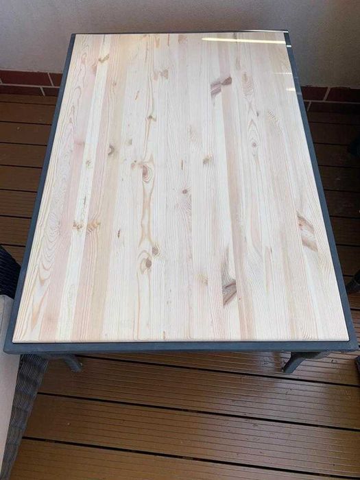 Blaturi din lemn masiv de pin perfect finisate. Diverse dimensiuni.