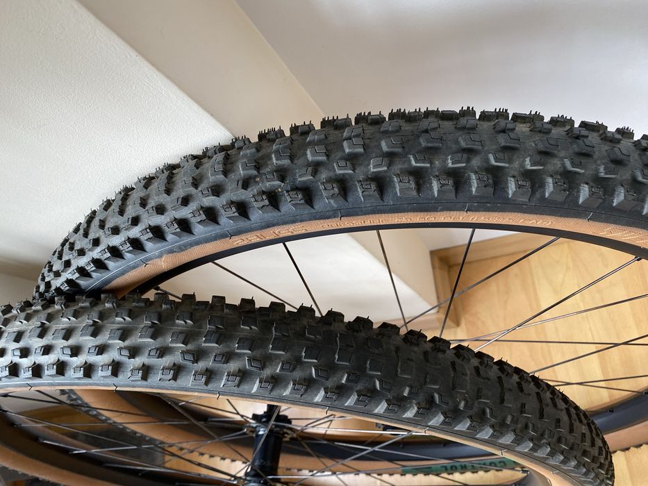 Specialized set roti boost cu anvelope Ground Control 29x2.35 Grid