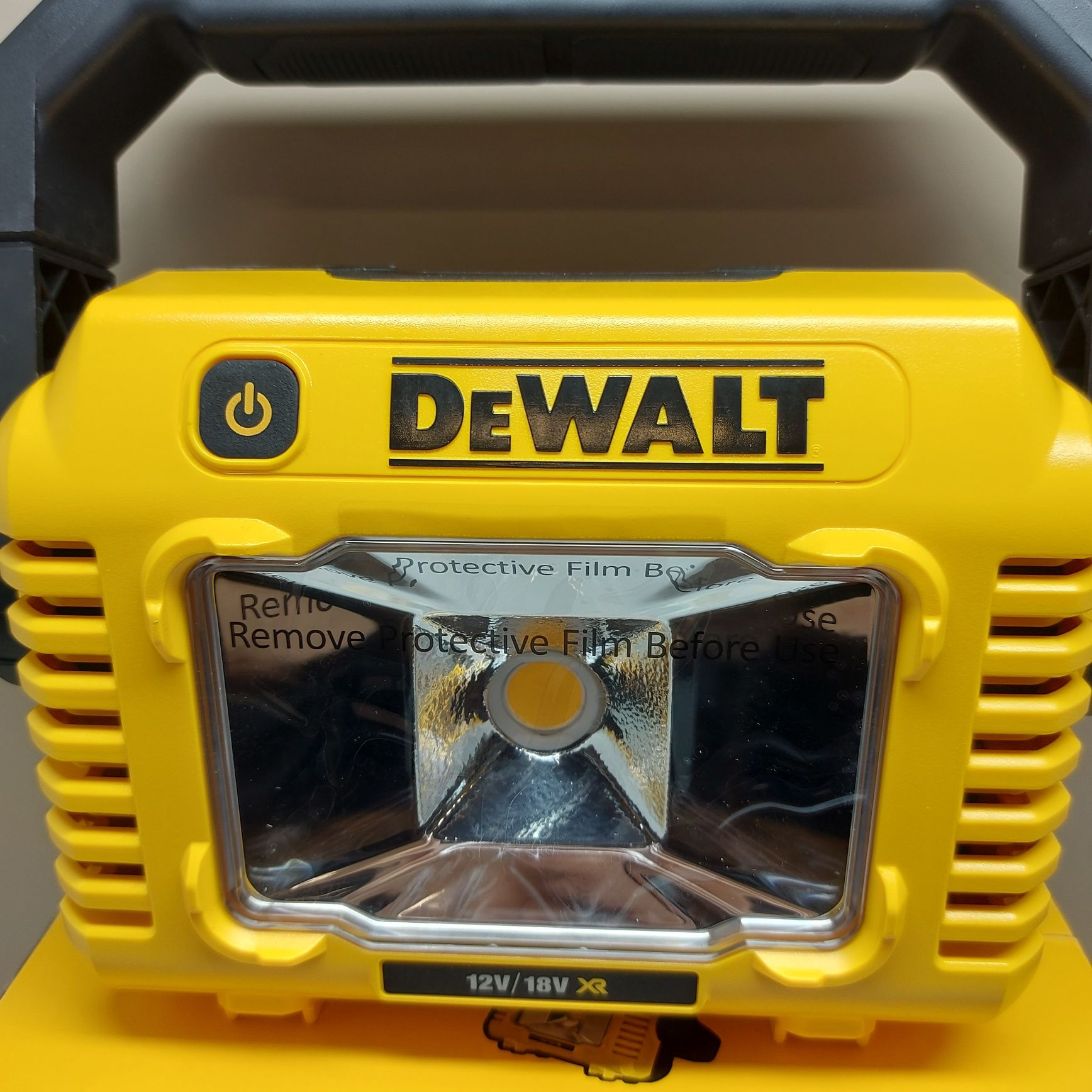 Акумулаторен Led фенер Dewalt DCL077