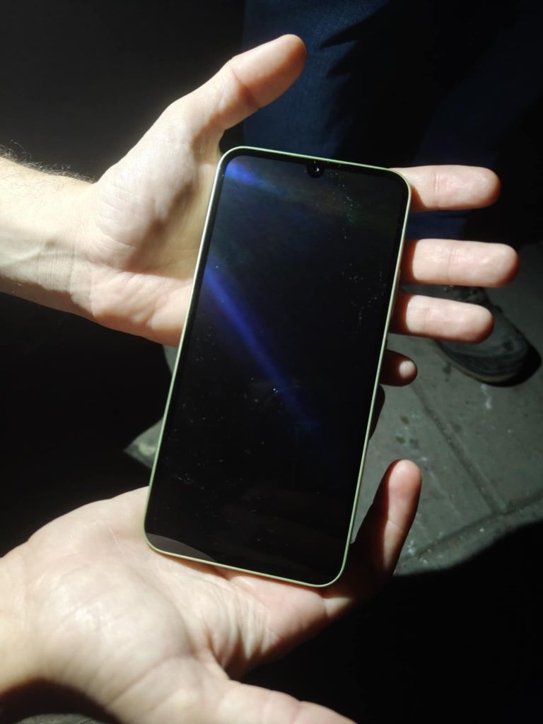 Samsung A34 бартер като нов