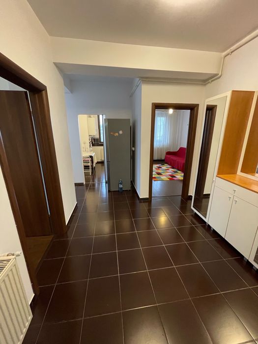Damaroaia, Bucurestii noi 3 camere parcare