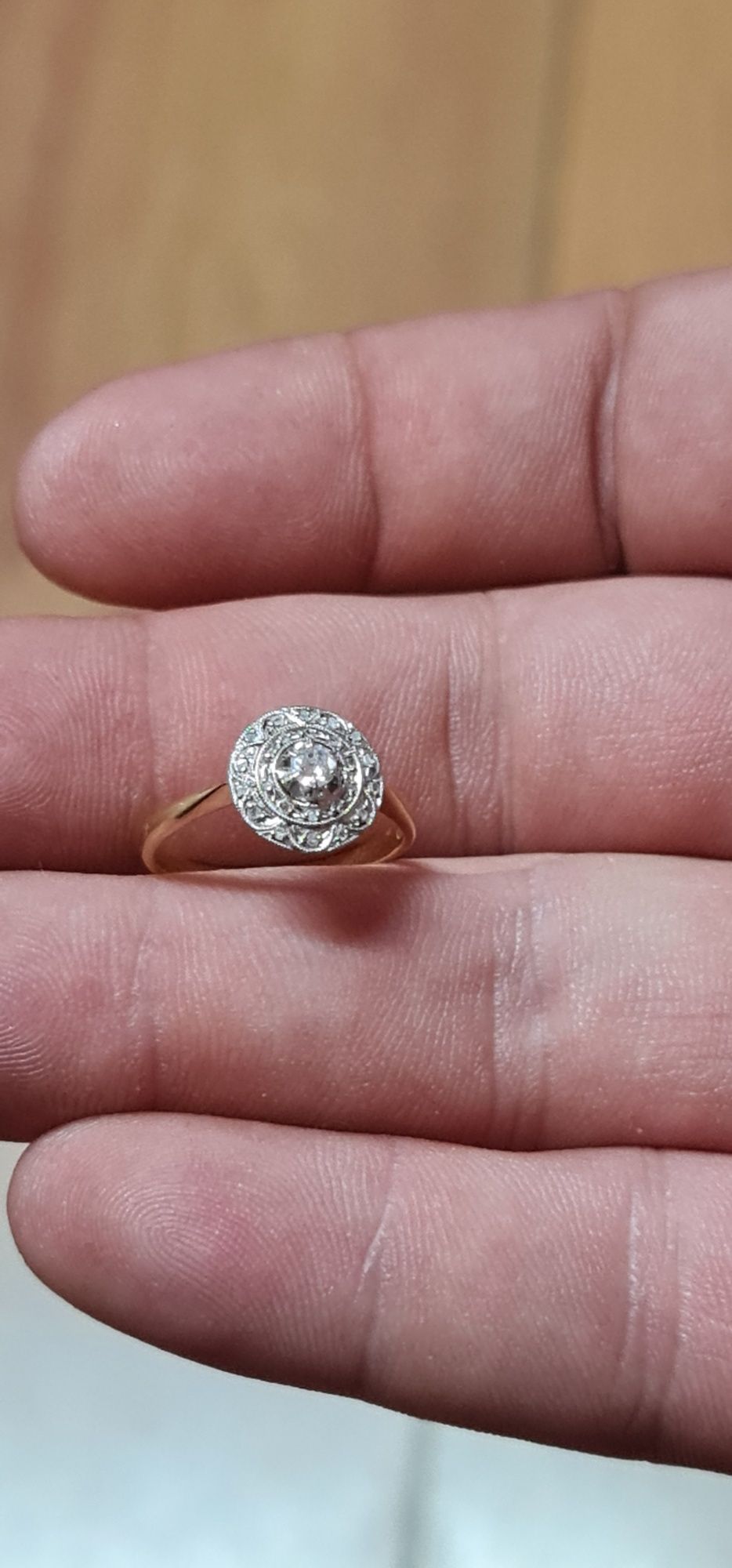 Inel aur 18 k platină si diamante