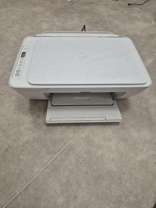 Imprimanta HP DeskJet 2710e