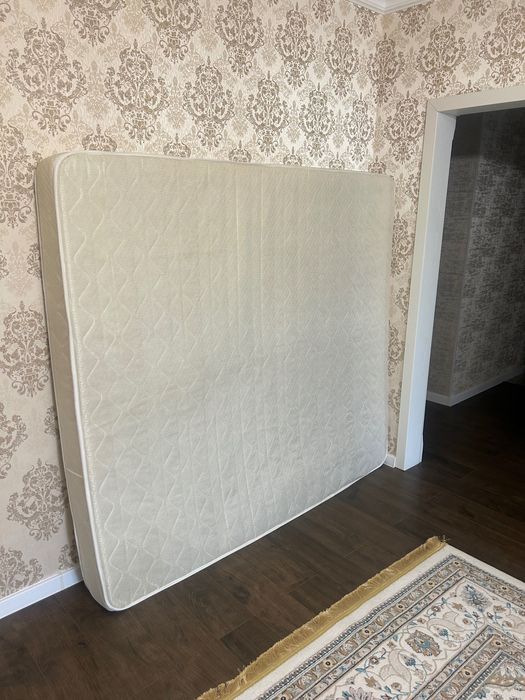 Матрас б/у 180*200