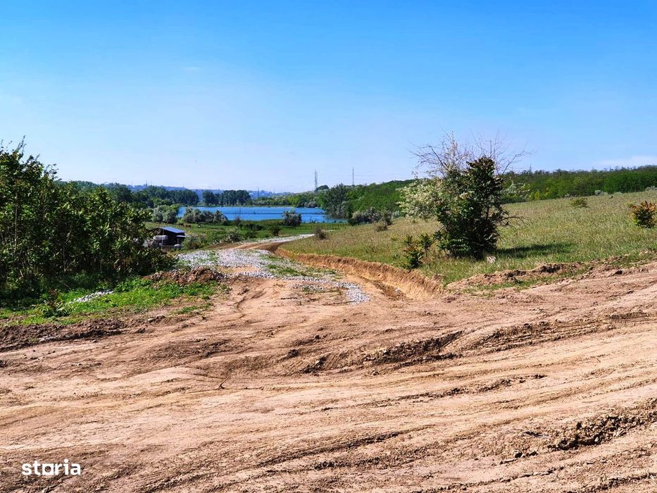 Teren pentru gospodaria ta 873mp in Sat Costi spre Lacul Vanatori