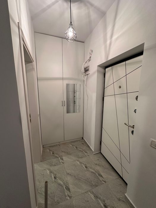 Inchiriez garsoniera Weiner Palada Militari Residence