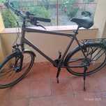 Vand 2biciclete de bărbați