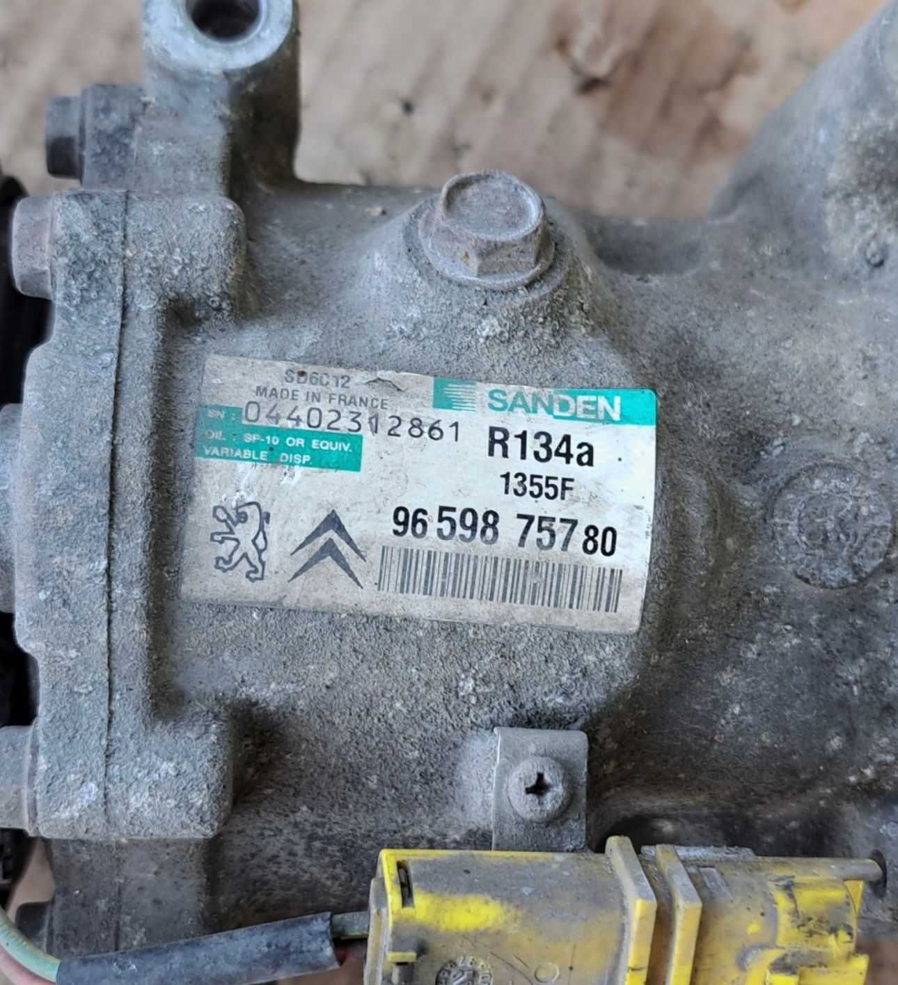 Compresor AC Peugeot 308 1.6 hdi cod 9659875780
