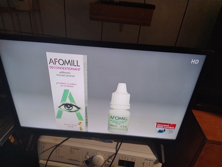 Vând televizor led hitachi 80 cm