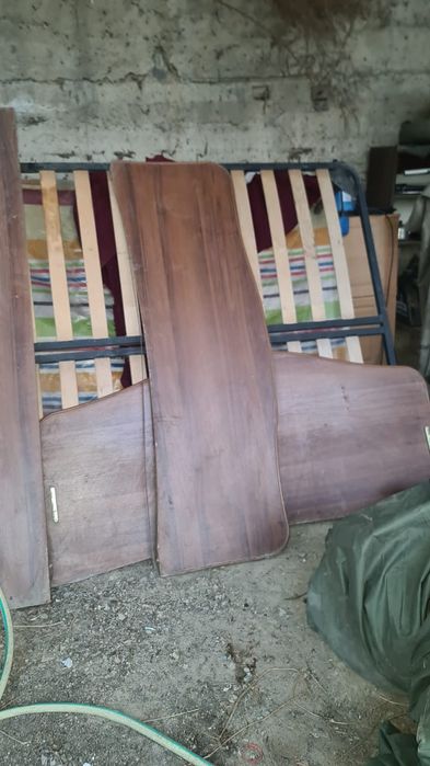 Продам кровать 2-х спалка с матрасом.