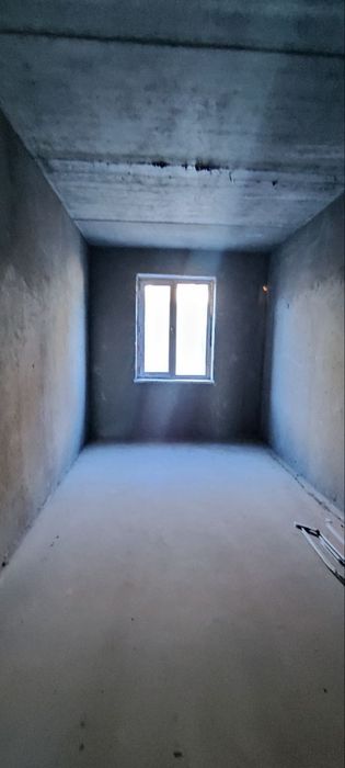 Melodiya tomonda 3 xonali korobka sotiladi