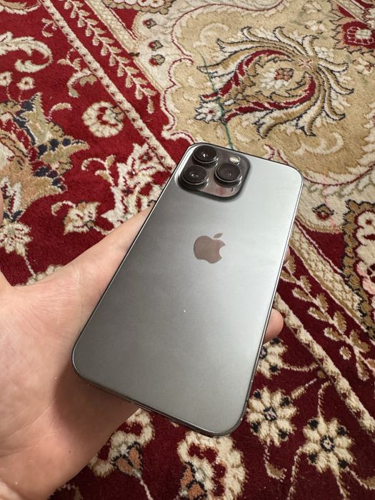 Iphone 13 pro в хорошем сост.