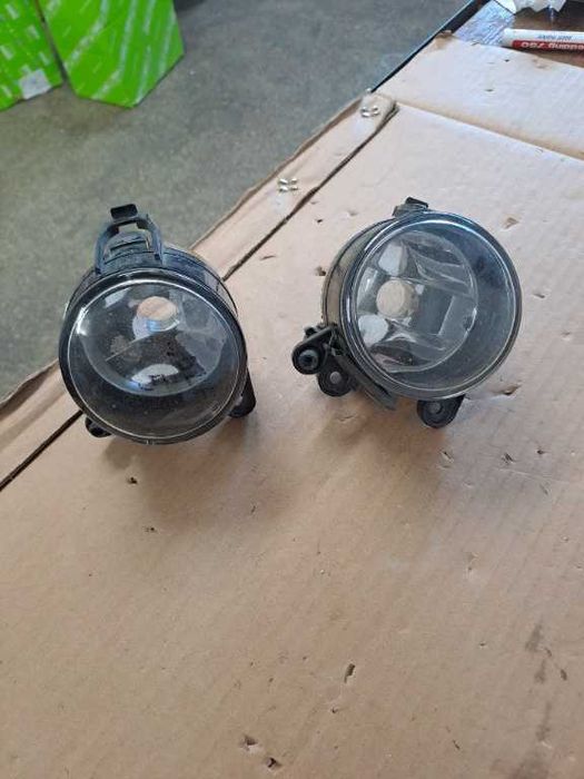 Proiectoare VW Passat B6 B7 B8 Tiguan Touareg Polo Golf 5 , 6 , T6