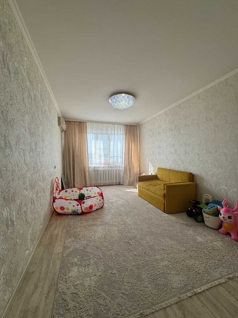 Продам 3-х комн.квартиру на 101 стрл.бр