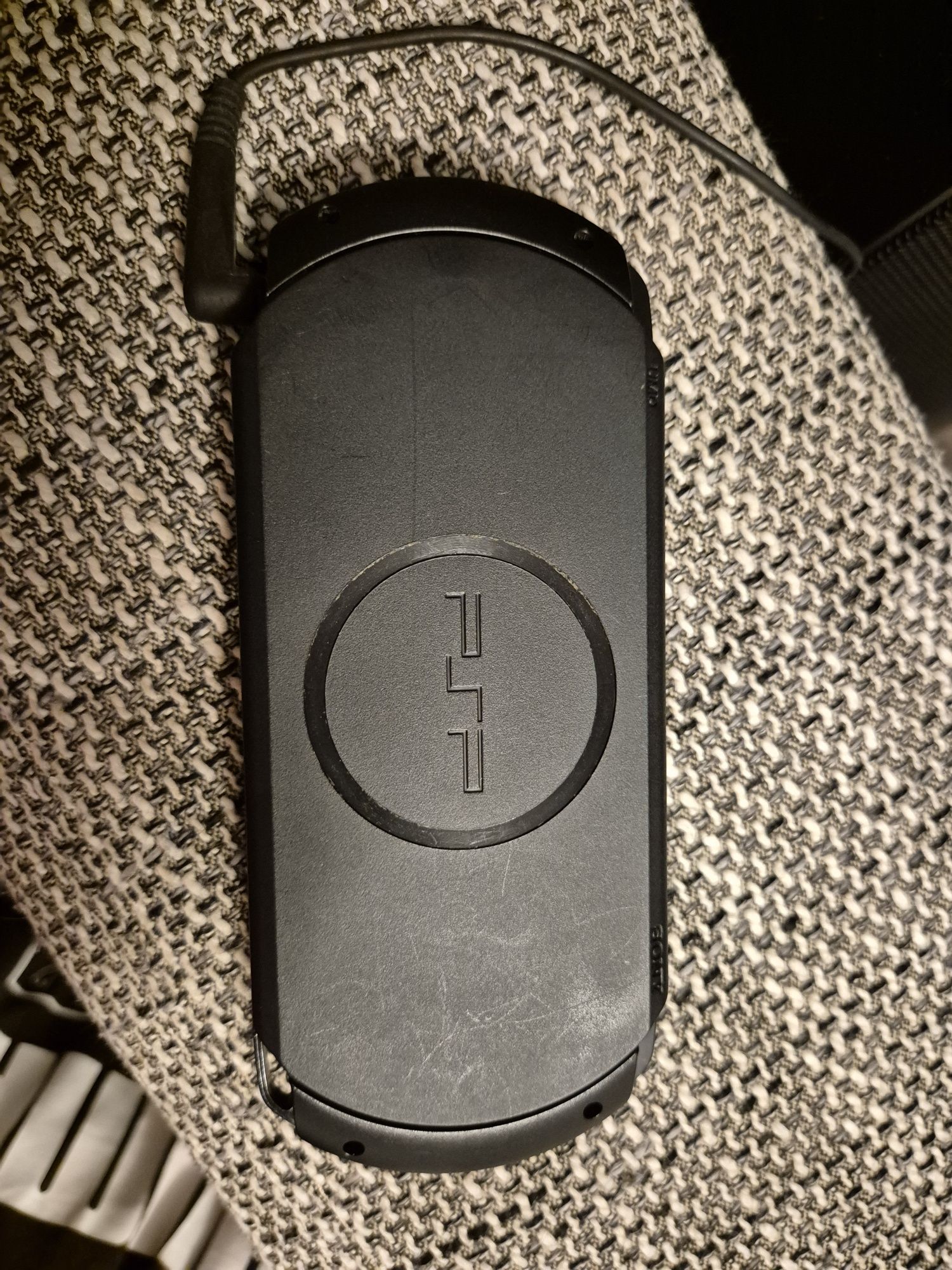 Sony PSP E1004 с документи