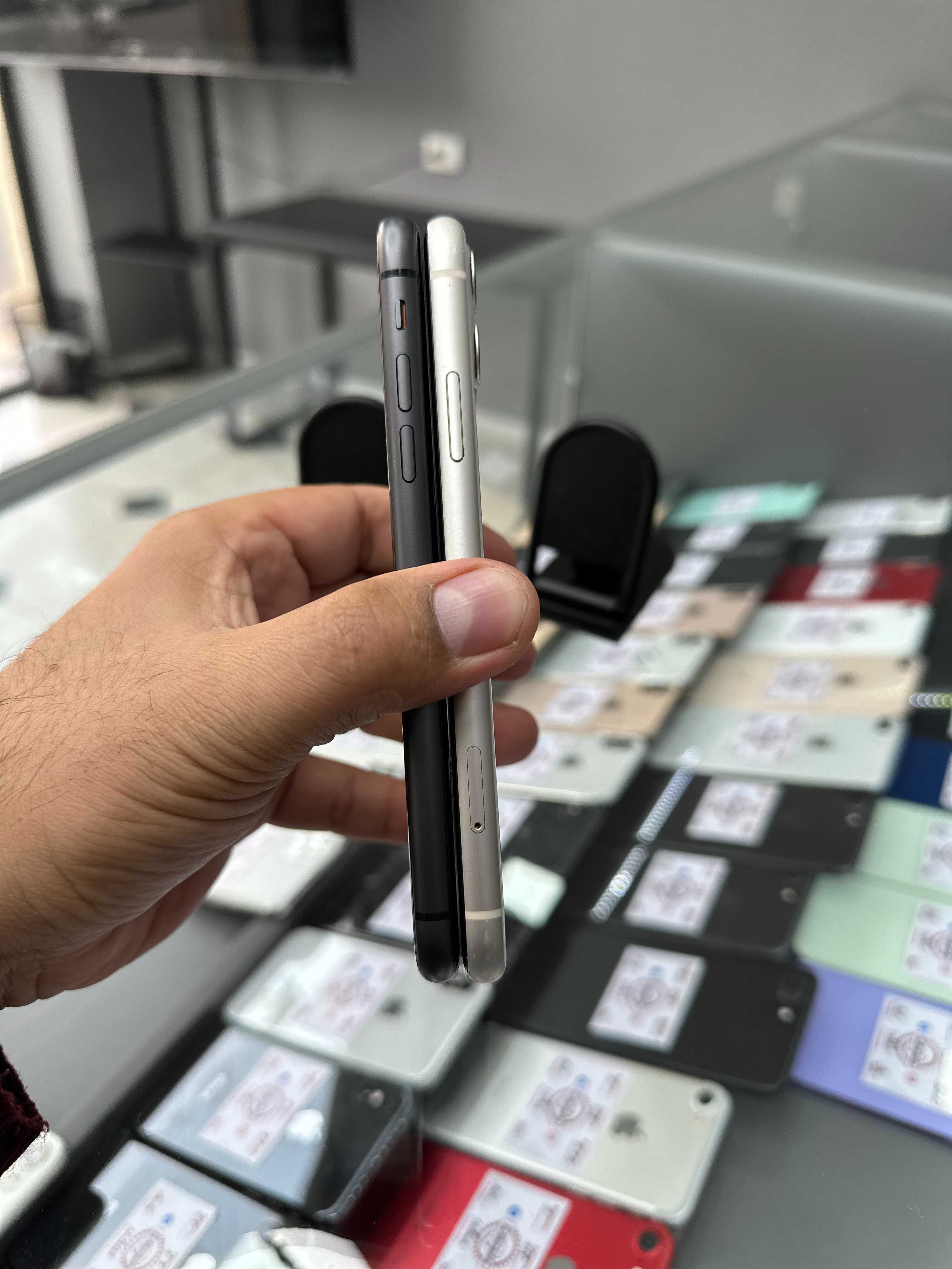 Продам iPhone 11 128 GB в отличном состоянии NASIYA