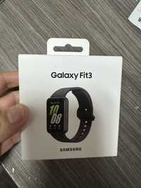 Смарт часовник Samsung galaxy fit3 ЗАПЕЧАТАН